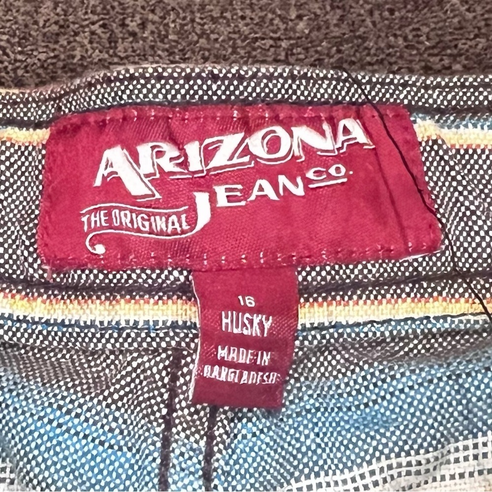 Boys board shorts, Arizona size 16 Husky. Very good condition - Picture 3 of 4